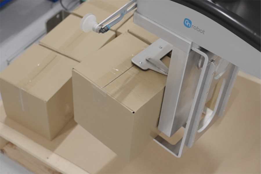 controlled handling for onrobot intelligent robot forks
